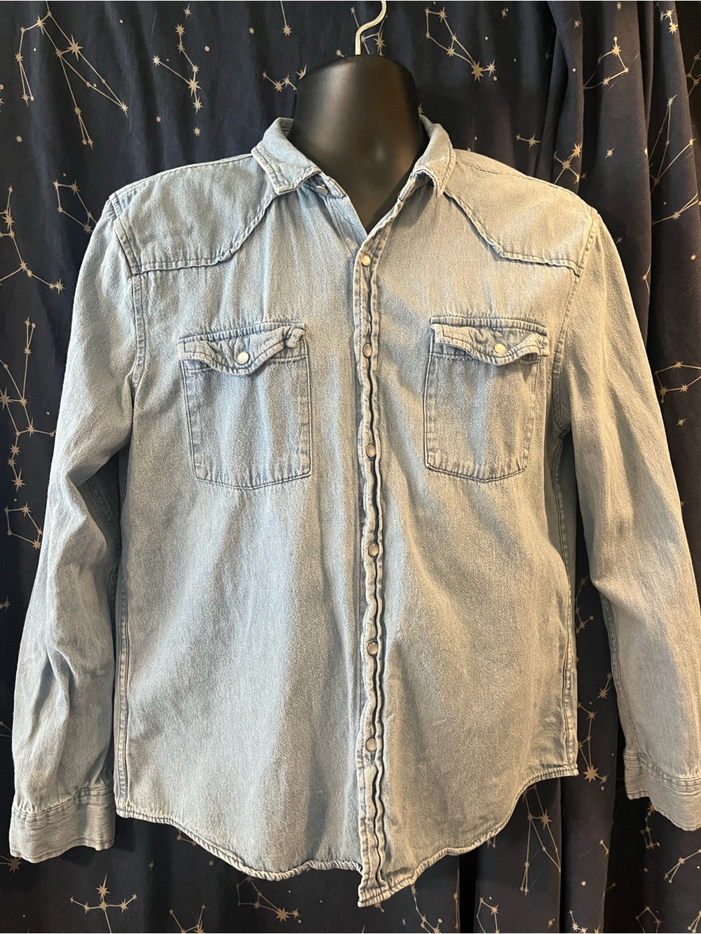 Urban Heritage Light Blue Denim Western Button-Down Shirt